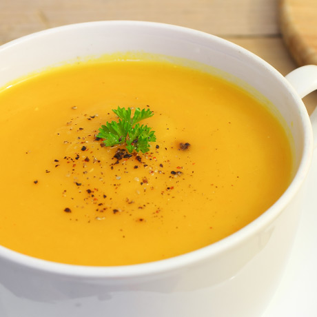Étagés de potage aux rabioles et aux carottes