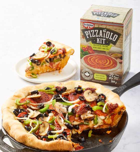 Deluxe Deep Dish Pizza