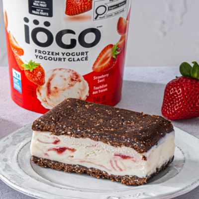 No-Bake Brownie Frozen Yogurt Sandwiches