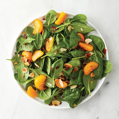 Salade mandarines, épinards et bacon