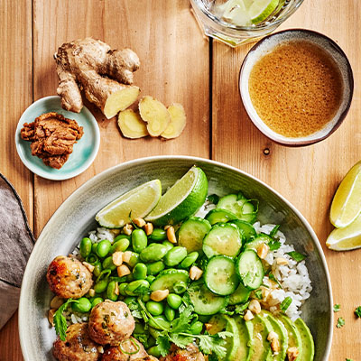 Salade de poulet et légumes verts au miel et à l’échalote