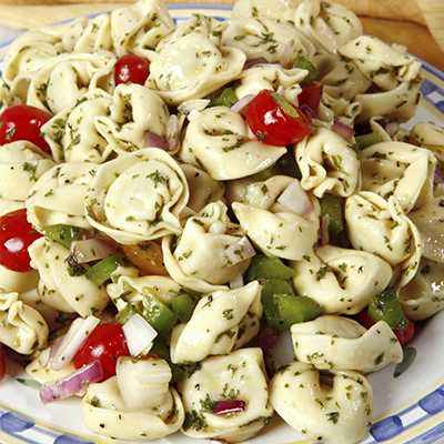 Salade De Pates Tortellini Aux Trois Fromages A La Grecque Metro